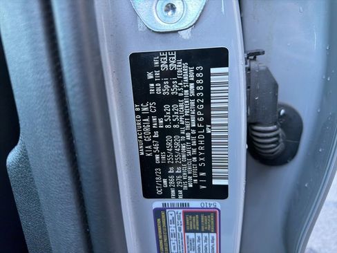 Certified 2023 Kia Sorento X-Line EX image 12