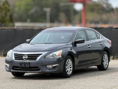 Used 2013 Nissan Altima 2.5 S image 6