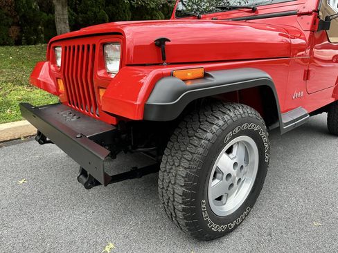 Used 1995 Jeep Wrangler Rio Grande AWD/4WD image 76