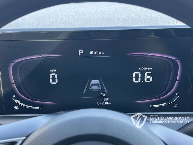 Used 2024 Kia Seltos LX AWD/4WD image 37