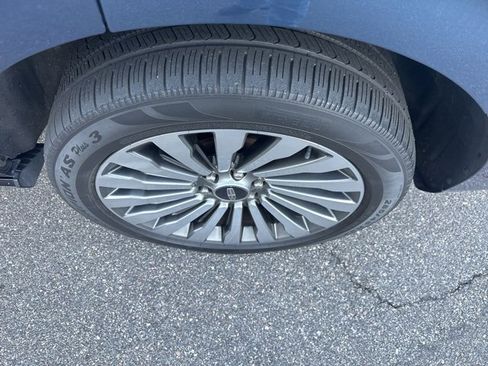 Used 2018 Lincoln Navigator Reserve w/ Technology Package image 5