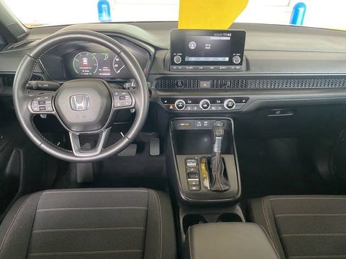 Used 2025 Honda CR-V Sport image 14