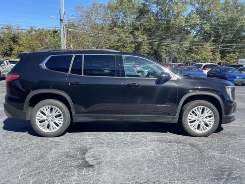 Used 2024 GMC Acadia Elevation image 2