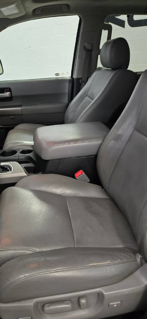 Used 2013 Toyota Sequoia Limited AWD/4WD image 9
