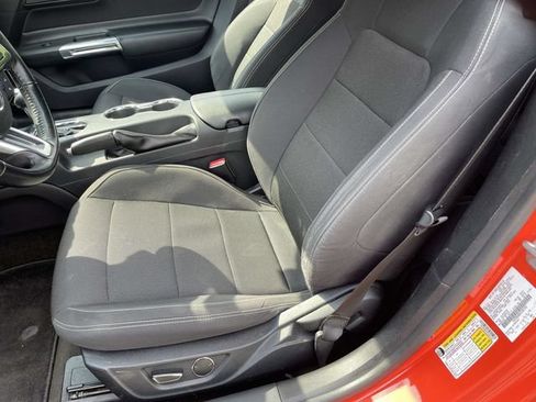 Used 2016 Ford Mustang Convertible w/ Equipment Group 051A RWD image 12