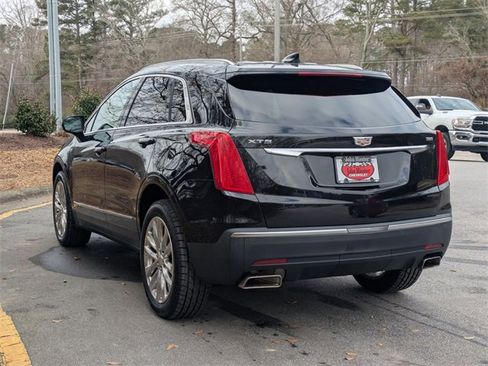 Used 2019 Cadillac XT5 Premium Luxury image 4