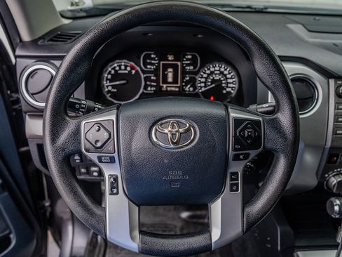 Used 2018 Toyota Tundra SR5 w/ SR5 Upgrade Package image 15