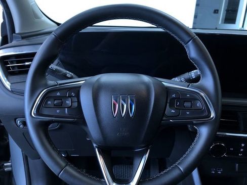 Used 2025 Buick Encore GX Preferred FWD image 25
