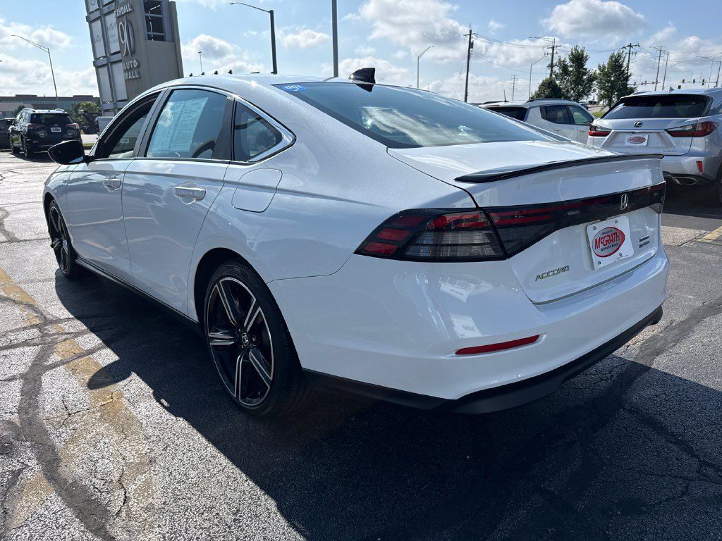 Certified 2023 Honda Accord Sport image 8