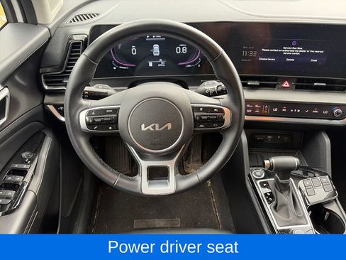Used 2024 Kia Sportage EX AWD/4WD image 12