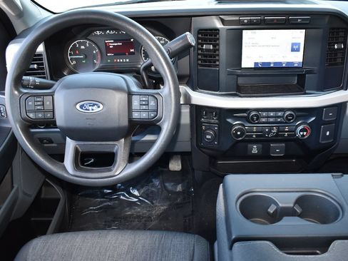 Used 2023 Ford F250 XL w/ STX Appearance Package AWD/4WD image 16