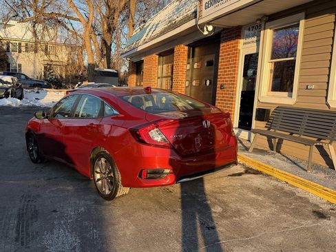 Used 2020 Honda Civic EX-L image 3