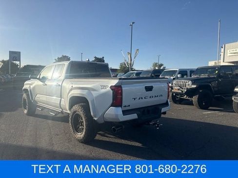 Used 2024 Toyota Tacoma TRD Sport w/ TRD Sport Upgrade Package AWD/4WD image 10