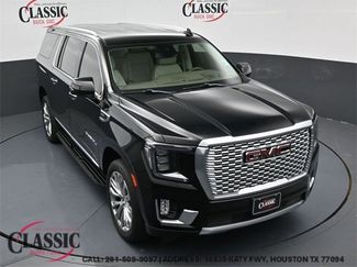Certified 2023 GMC Yukon XL Denali video 1
