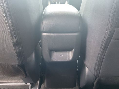Used 2025 Nissan Versa SR w/ Trunk Package FWD image 15