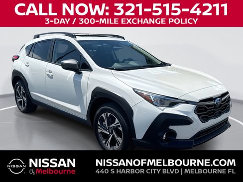 Used 2025 Subaru Crosstrek 2.5i Premium AWD/4WD image 1