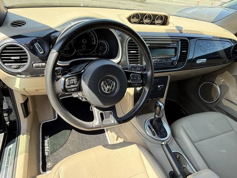 Used 2015 Volkswagen Beetle R-Line FWD image 15