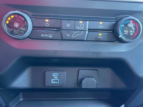 Used 2023 Ford F150 XLT image 23