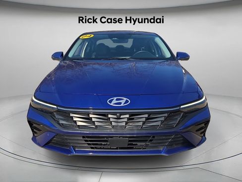 Used 2024 Hyundai Elantra Limited image 5