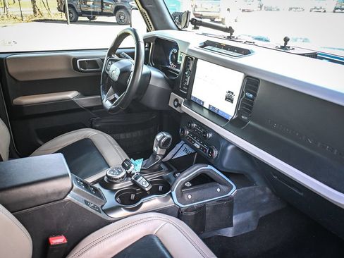 Used 2022 Ford Bronco Wildtrak AWD/4WD image 20