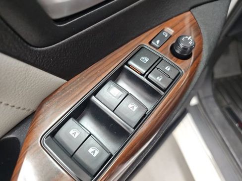 Used 2017 Toyota Sienna Limited Premium AWD/4WD image 13