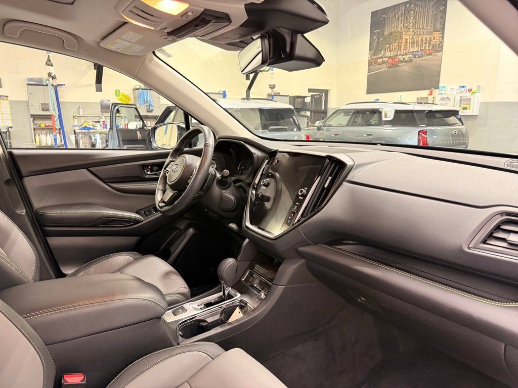 Used 2024 Subaru Ascent Onyx Edition w/ Popular Package Onyx AWD/4WD image 28
