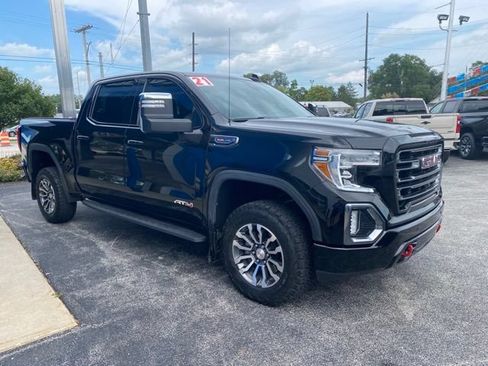 Used 2021 GMC Sierra 1500 AT4 w/ Technology Package AWD/4WD image 6