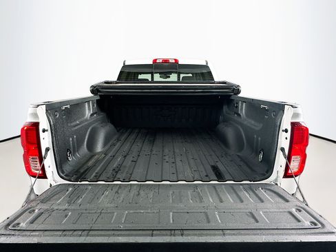 Used 2017 Chevrolet Silverado 1500 LTZ Z71 w/ LTZ Plus Package image 28