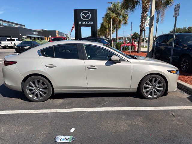 Used 2025 MAZDA MAZDA3 s FWD image 9