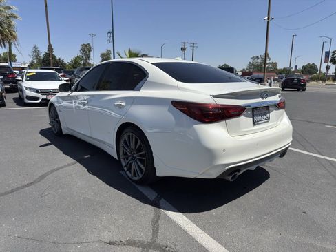 Used 2018 INFINITI Q50 Red Sport 400 w/ Sensory Package (Sport) RWD image 5