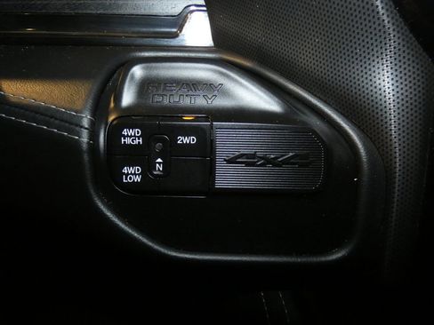 Used 2024 RAM 2500 Limited image 21