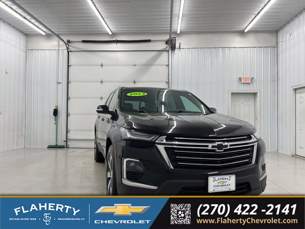 Used 2023 Chevrolet Traverse LT w/ LT Premium Package AWD/4WD 360° Tour
