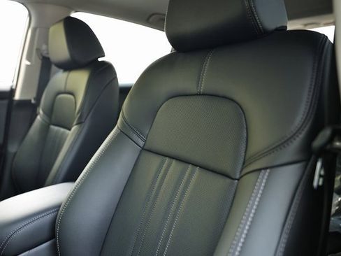 New 2026 Honda HR-V EX-L image 26