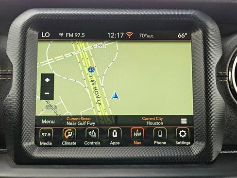 Used 2022 Jeep Wrangler Unlimited Sahara image 13