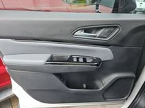 Used 2024 Honda Prologue Touring image 18
