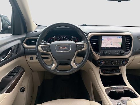 Used 2021 GMC Acadia Denali w/ Denali Technology Package AWD/4WD image 23