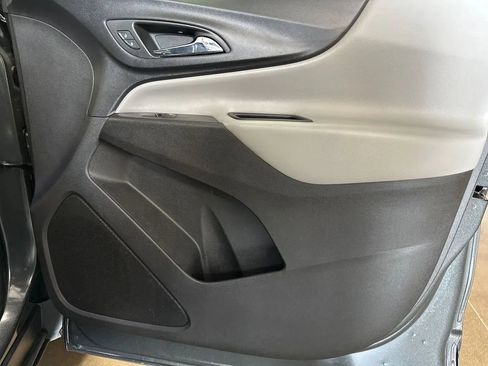 Used 2019 Chevrolet Equinox LT AWD/4WD image 67