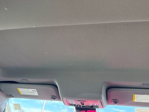 Used 2025 Chevrolet Silverado 1500 RST image 12