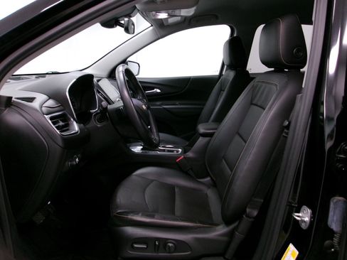 Used 2020 Chevrolet Equinox Premier w/ LPO, Floor Liner Package image 8