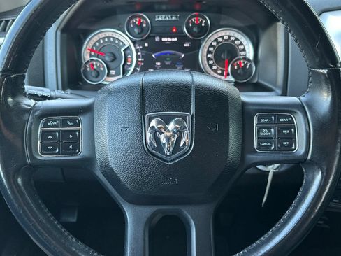 Used 2019 RAM 1500 Classic SLT w/ Luxury Group AWD/4WD image 21