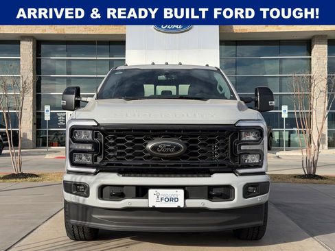 New 2026 Ford F250 Lariat w/ Black Appearance Package image 24