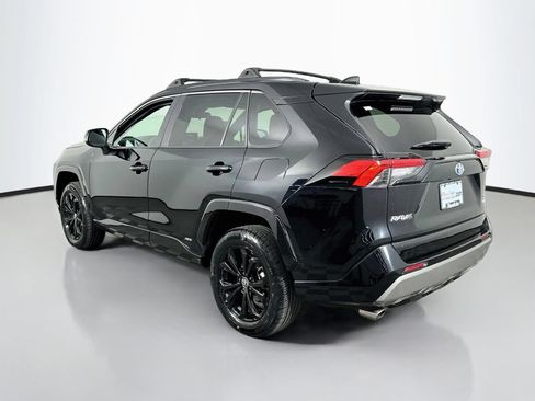 Certified 2022 Toyota RAV4 SE w/ Convenience Package AWD/4WD image 5