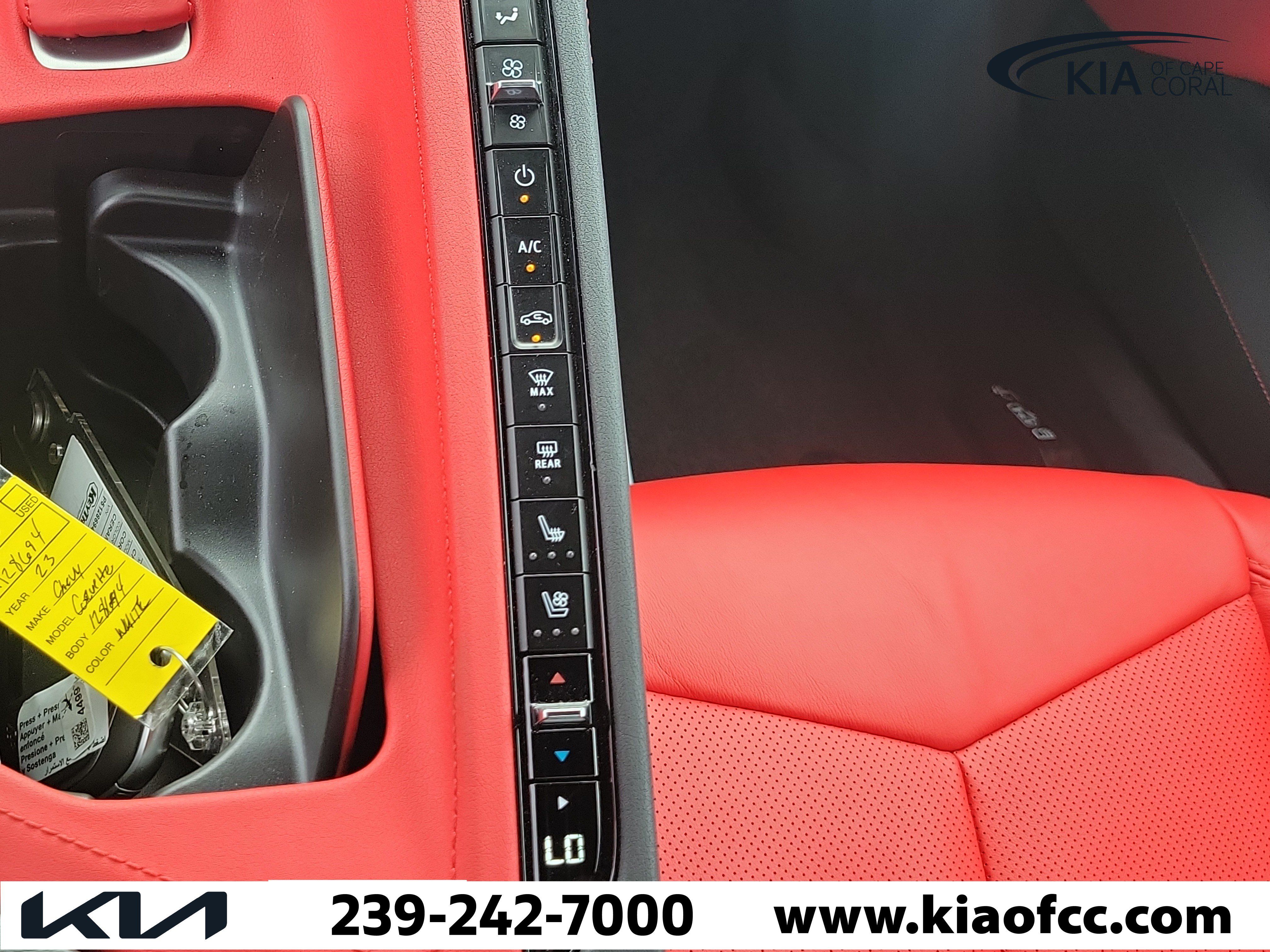 Used 2023 Chevrolet Corvette Stingray Preferred Conv RWD image 29