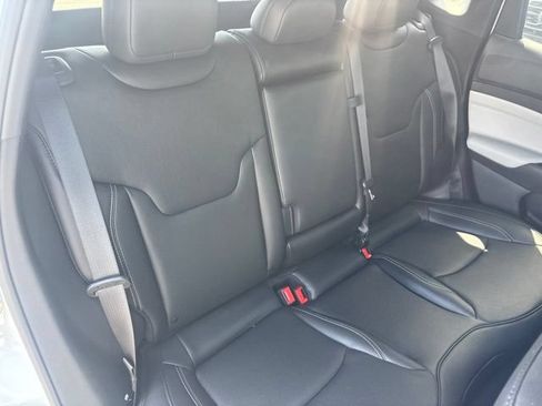Used 2025 Jeep Compass Limited w/ Elite Group AWD/4WD image 23