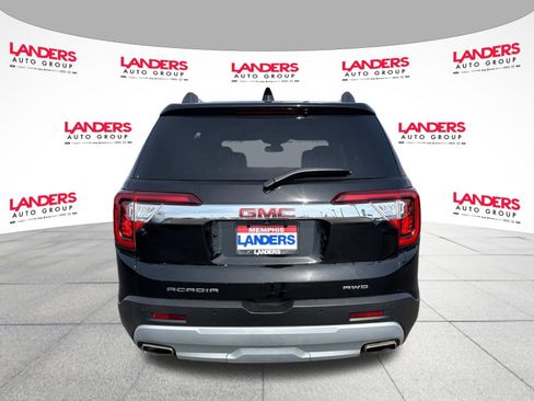 Used 2023 GMC Acadia SLT AWD/4WD image 4