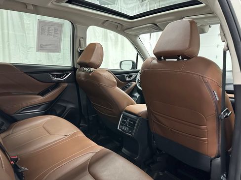 Used 2019 Subaru Forester Touring AWD/4WD image 59