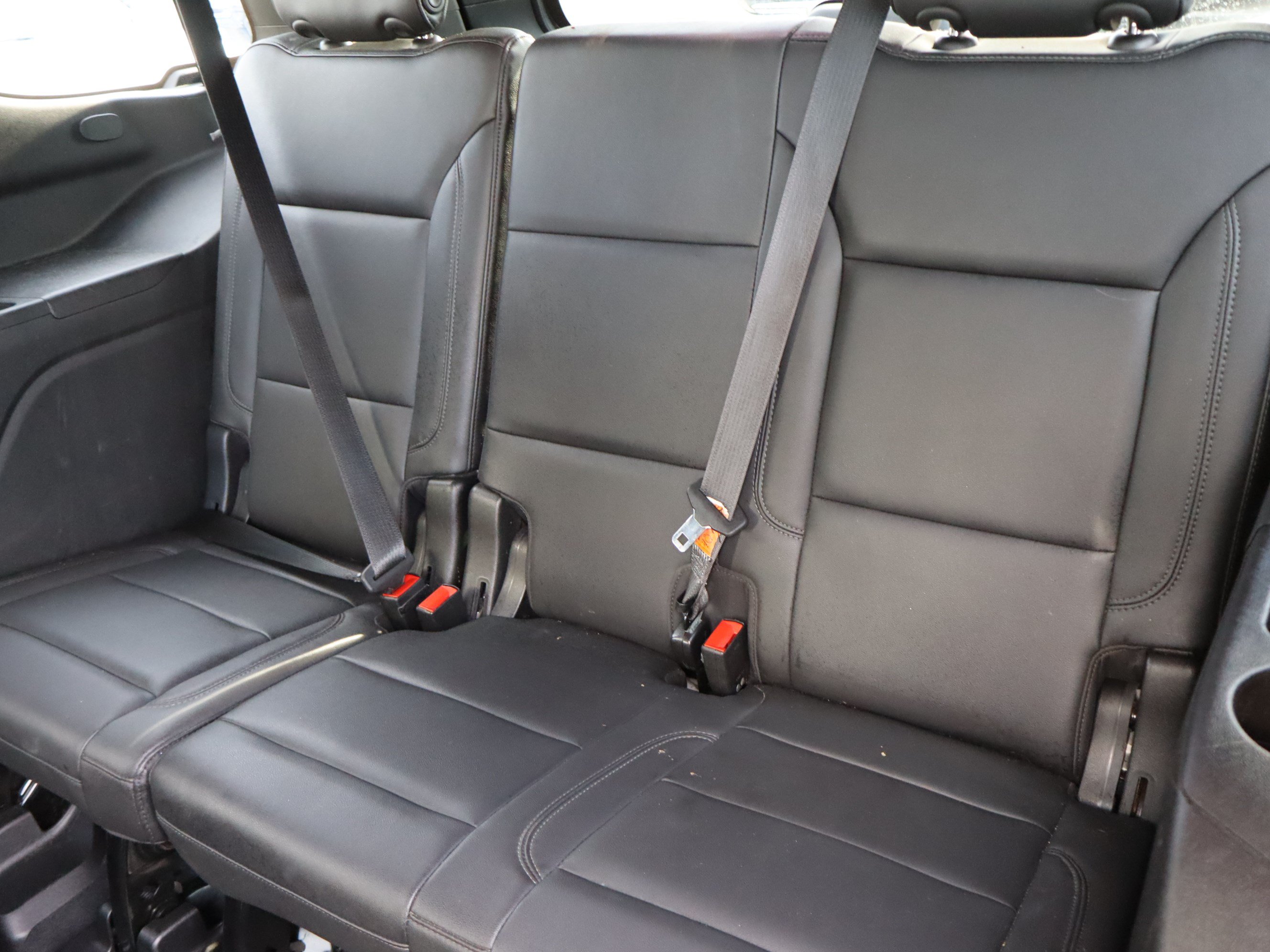 Used 2021 Chevrolet Tahoe LT w/ LT Signature Package RWD image 34