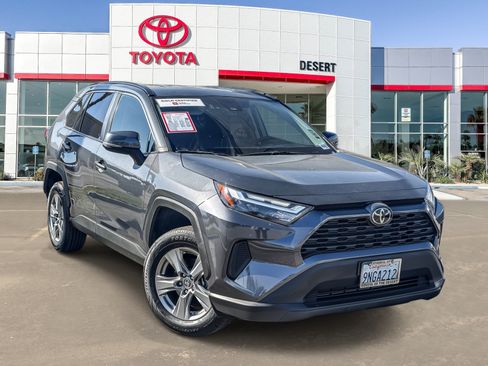 Used 2024 Toyota RAV4 XLE FWD image 1