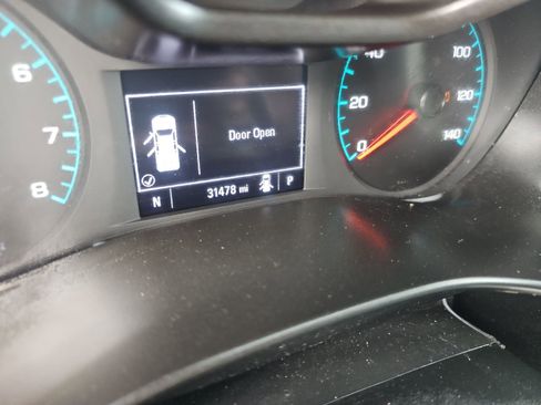 Used 2022 Chevrolet Colorado LT w/ Fleet Safety Package image 8