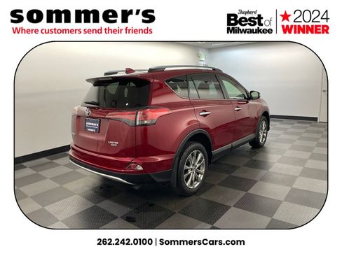 Used 2018 Toyota RAV4 Limited image 5
